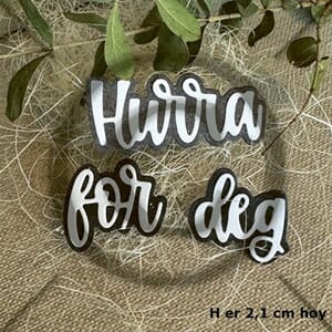 Hurra for deg, Papirdesign dies