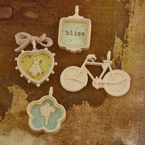 METAL CHARMS SUNKISS