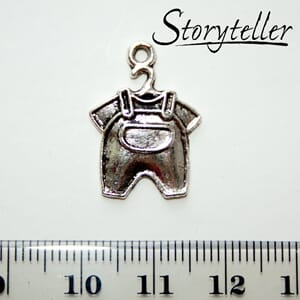 baby klær, 5stk, sølv metall